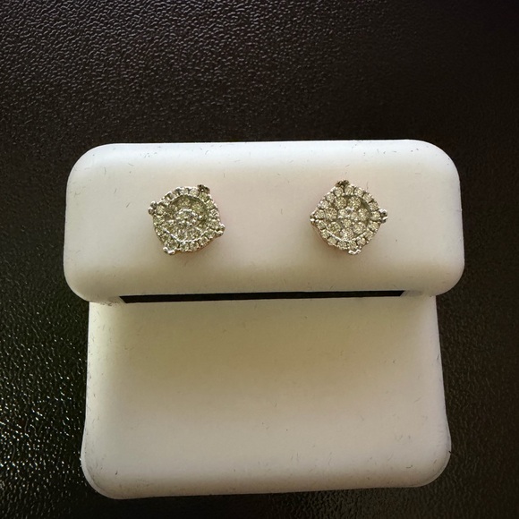 Jewelry - Elegant moissanite Earrings rose gold over 925 silver NWT